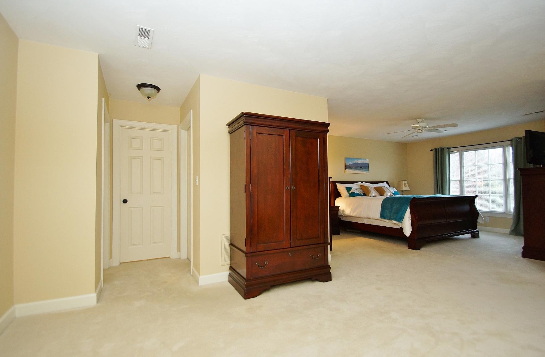 6001 Sulgrave Road Roanoke, VA 24018 - Photo 42 of 81 dsc04105.jpg