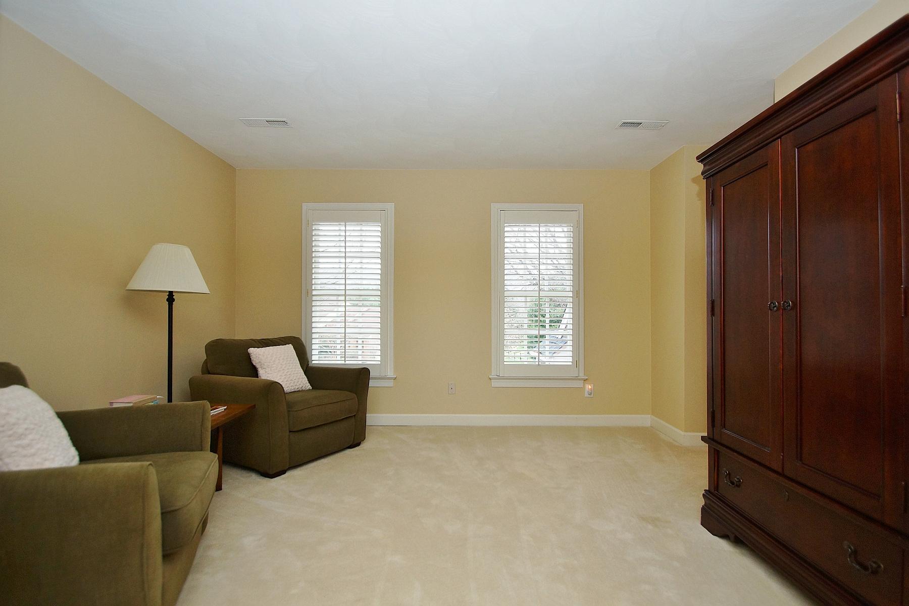 6001 Sulgrave Road Roanoke, VA 24018 - Photo 44 of 81 dsc04101.jpg