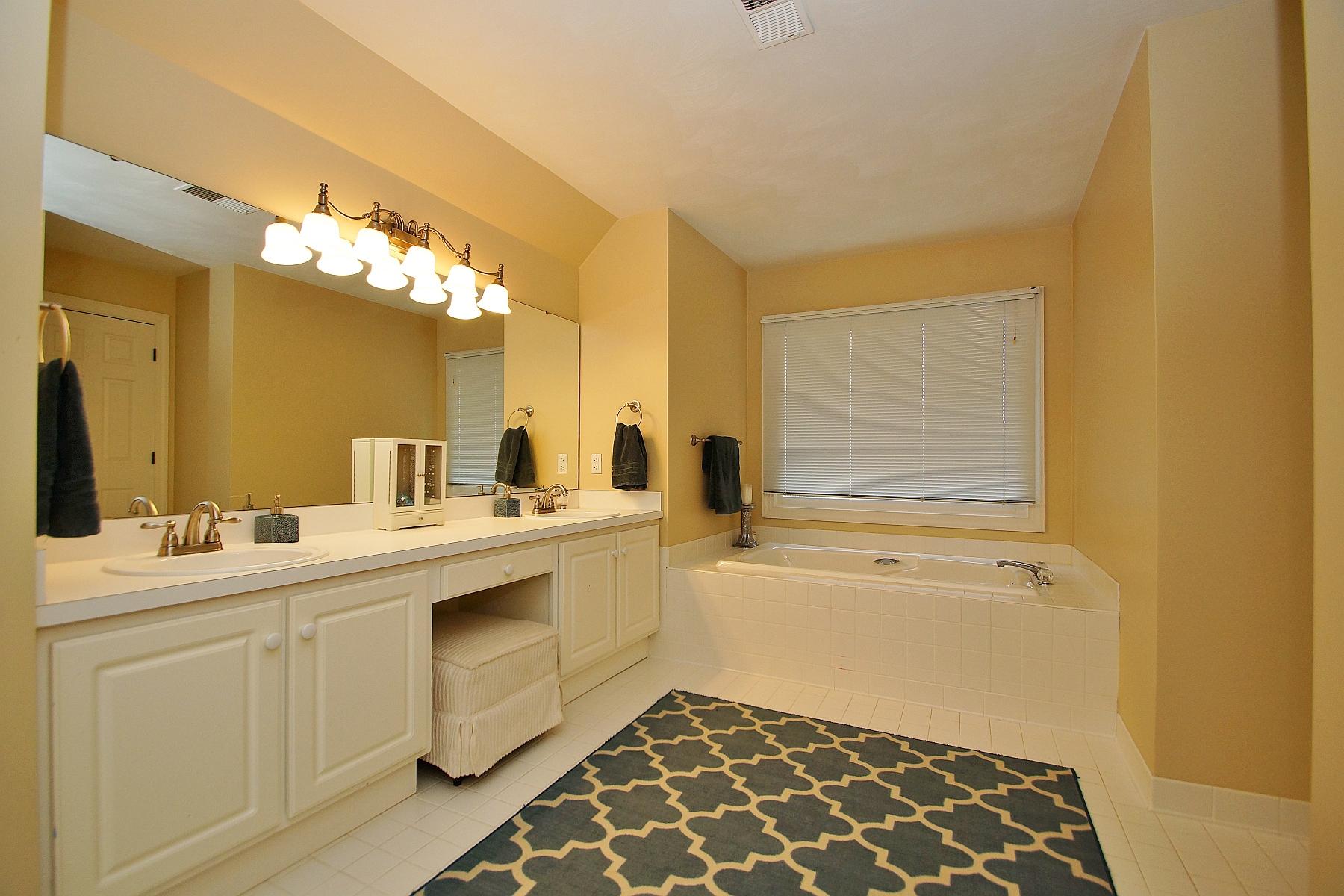 6001 Sulgrave Road Roanoke, VA 24018 - Photo 46 of 81 dsc04116.jpg