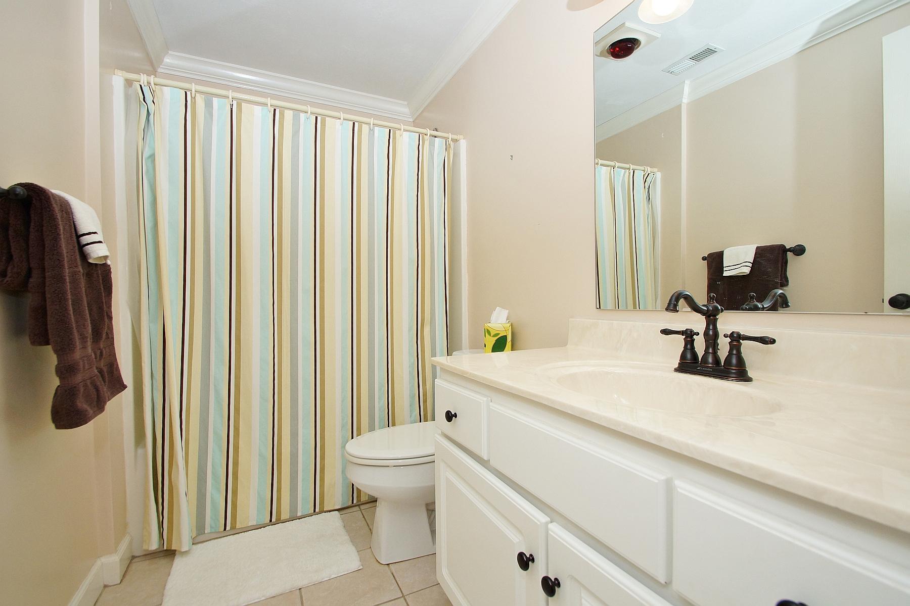 6001 Sulgrave Road Roanoke, VA 24018 - Photo 67 of 81 dsc04154.jpg