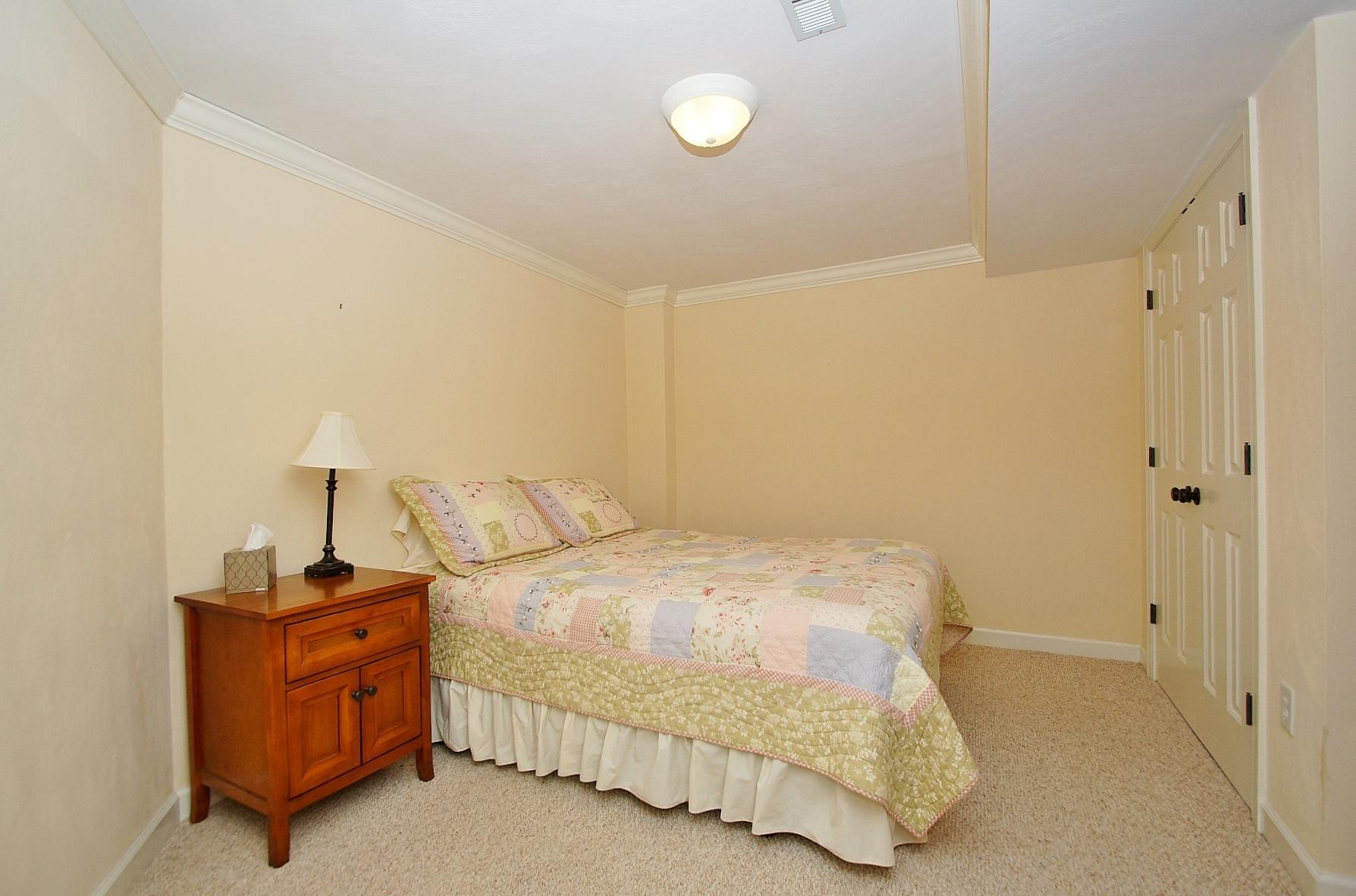 6001 Sulgrave Road Roanoke, VA 24018 - Photo 71 of 81 dsc04160.jpg
