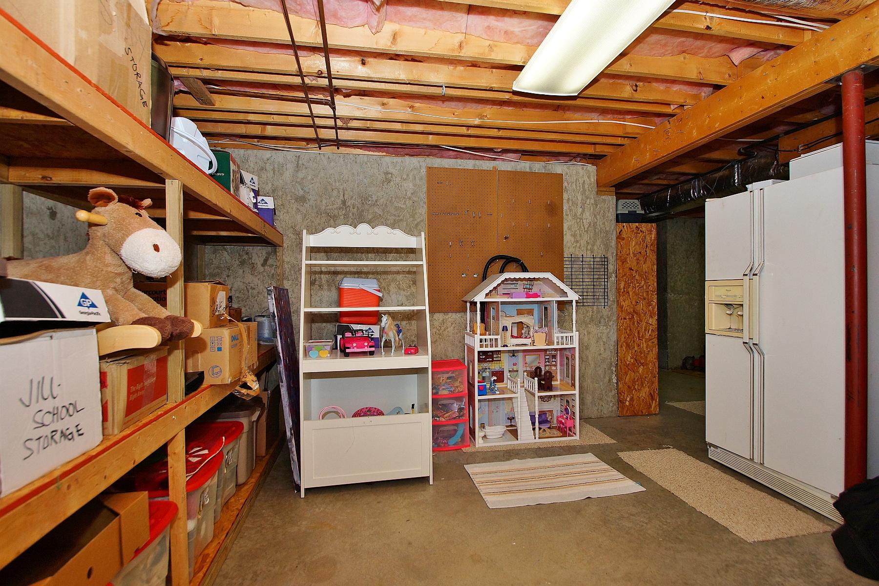 6001 Sulgrave Road Roanoke, VA 24018 - Photo 72 of 81 dsc04168.jpg