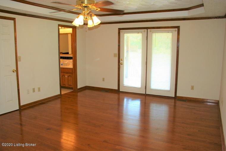 313 Beech Grv Road Shepherdsville, KY 40165 - Photo 41 of 92 IMG_5152