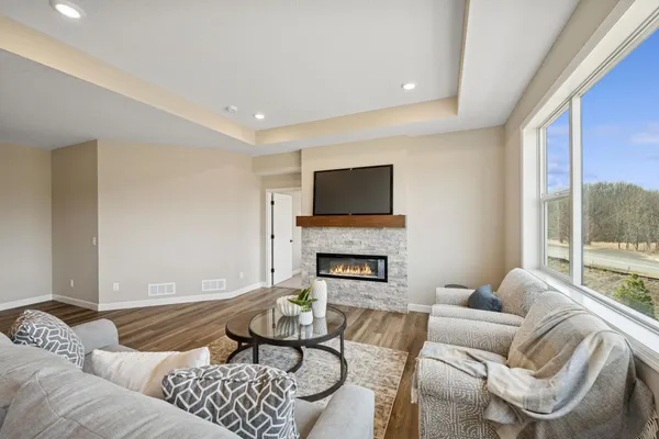 $489,900 | 7861 Kettering Creek, Greenfield, MN 55373