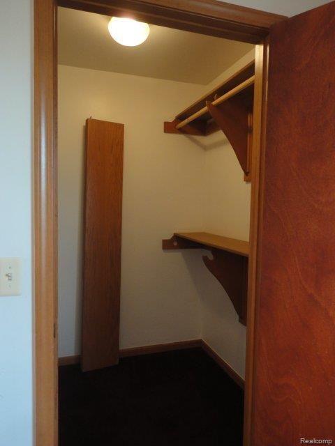 6434 Owens Road Yale, MI 48097 - Photo 20 of 33 2013-10-24 09.08.17.jpg