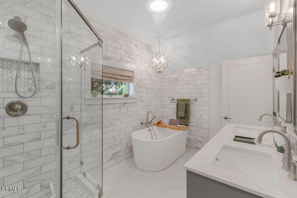 3500 Fairchild Street La Crescenta, CA 91214 - Photo 16 of 54 a bathroom with a sink toilet and shower