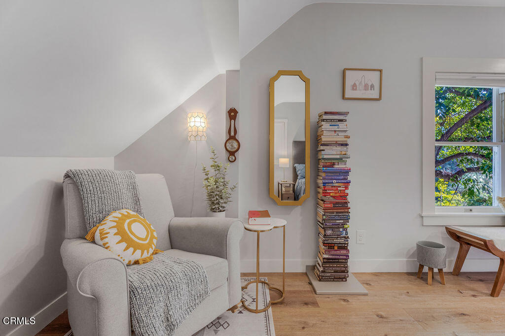 3500 Fairchild Street La Crescenta, CA 91214 - Photo 17 of 54 a living room with furniture and a window