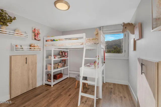 $1,725,000 | 3500 Fairchild Street, La Crescenta, CA 91214