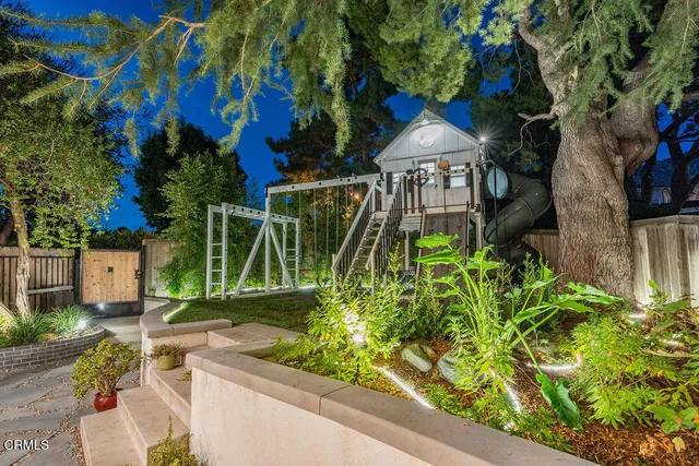 $1,725,000 | 3500 Fairchild Street, La Crescenta, CA 91214