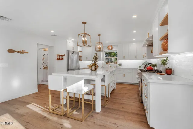 $1,725,000 | 3500 Fairchild Street, La Crescenta, CA 91214