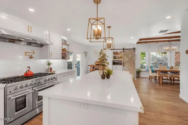 $1,725,000 | 3500 Fairchild Street, La Crescenta, CA 91214