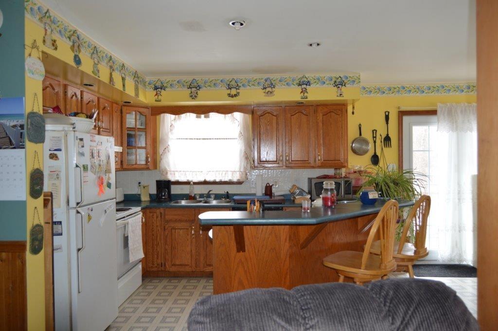237 Lebanon Road Winterport, ME 04496 - Photo 3 of 34 Photo
