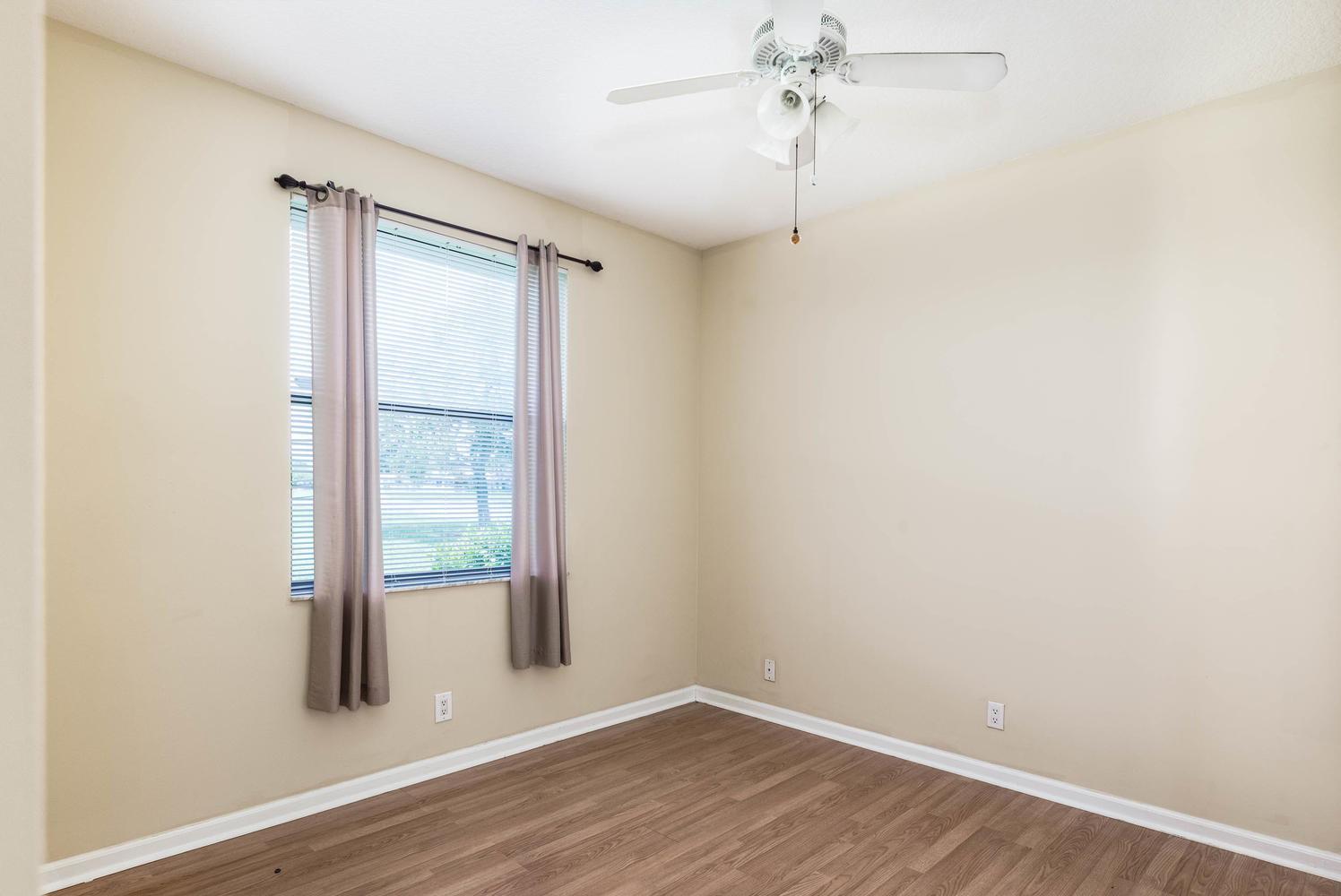 22295 Holcomb Place Boca Raton, FL 33428 - Photo 24 of 38 Bedroom 3