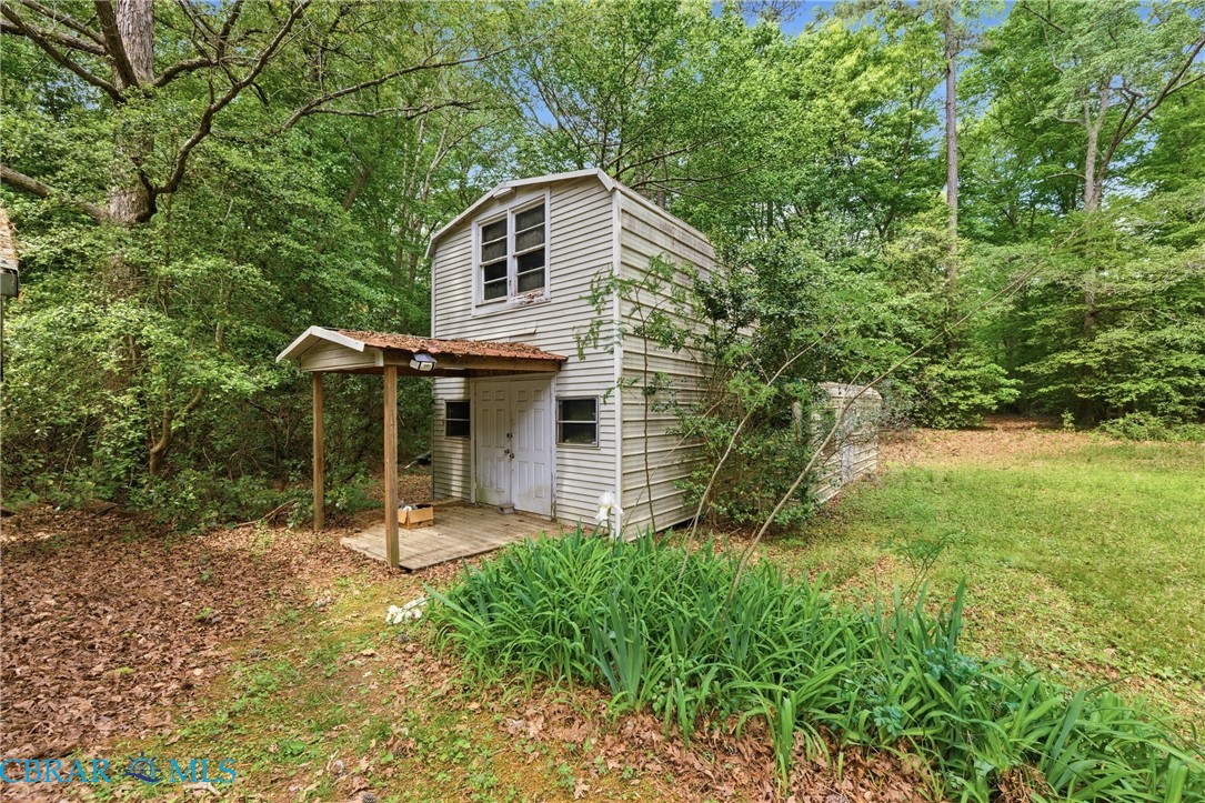 9788 Woods Cross Road Gloucester, VA 23061 - Photo 17 of 21