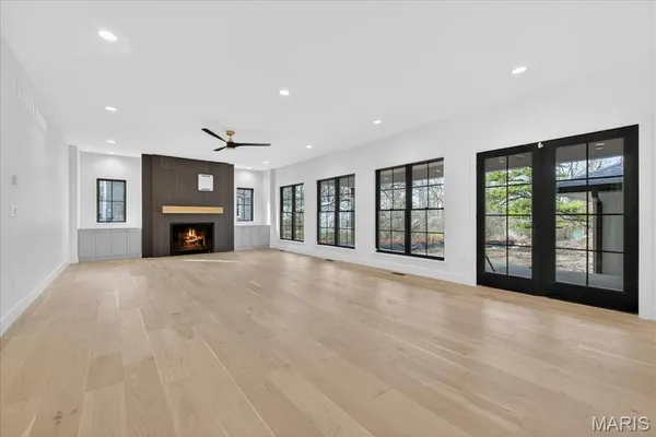 $1,800,000 | 643 Marshall Avenue, St. Louis, MO 63119