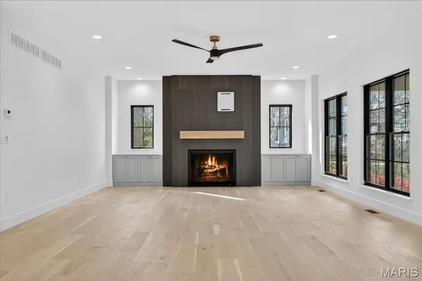 $1,800,000 | 643 Marshall Avenue, St. Louis, MO 63119