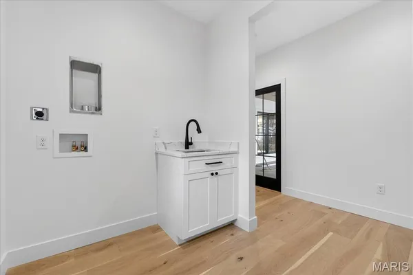 $1,800,000 | 643 Marshall Avenue, St. Louis, MO 63119