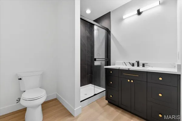 $1,800,000 | 643 Marshall Avenue, St. Louis, MO 63119