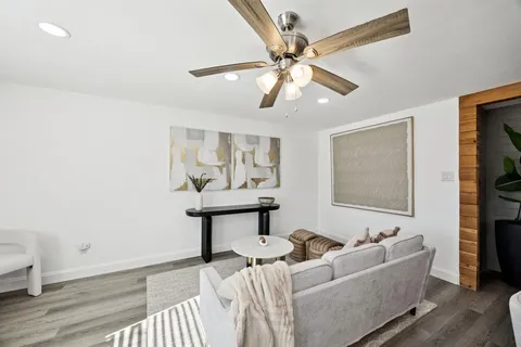 $329,900 | 5512 Gates Drive, The Colony, TX 75056