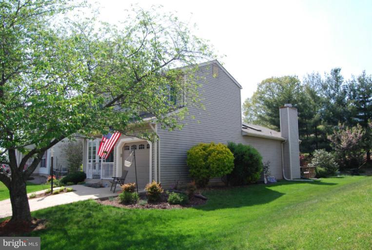 4308 Spring Avenue Halethorpe, MD 21227 - Photo 20 of 21 a view of a back yard of the house