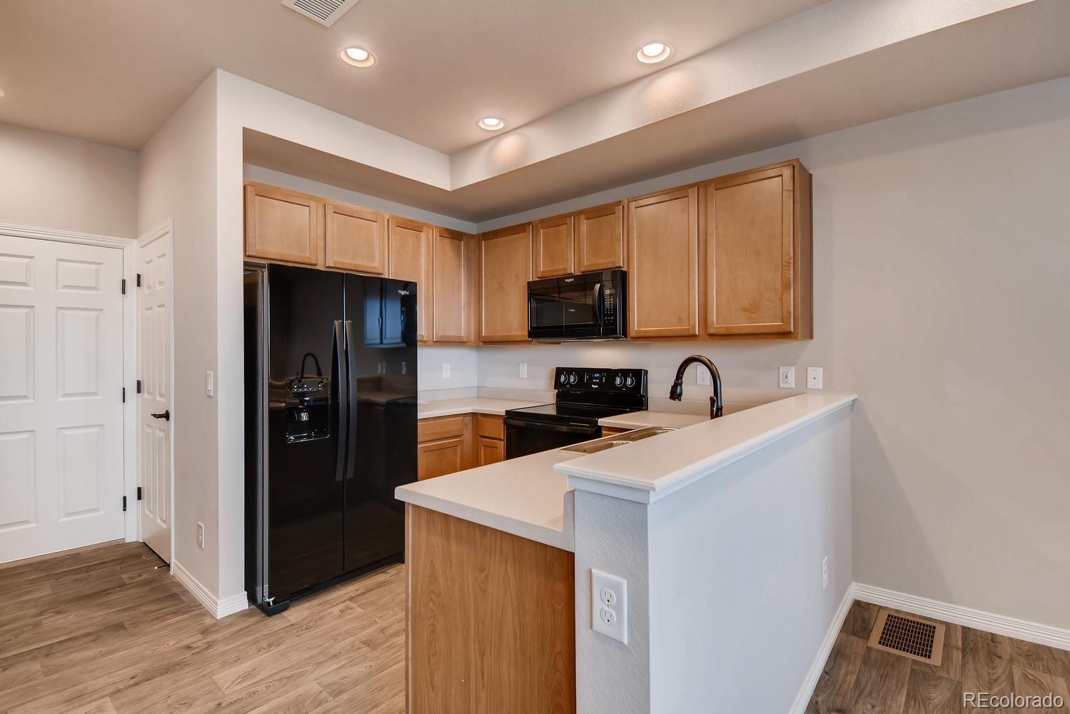 4767 Memphis Street Denver, CO 80239 - Photo 6 of 11