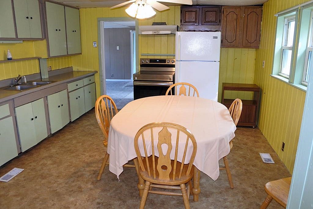 150 River Street Rutland, VT 05701 - Photo 16 of 36 Gallery Image 16