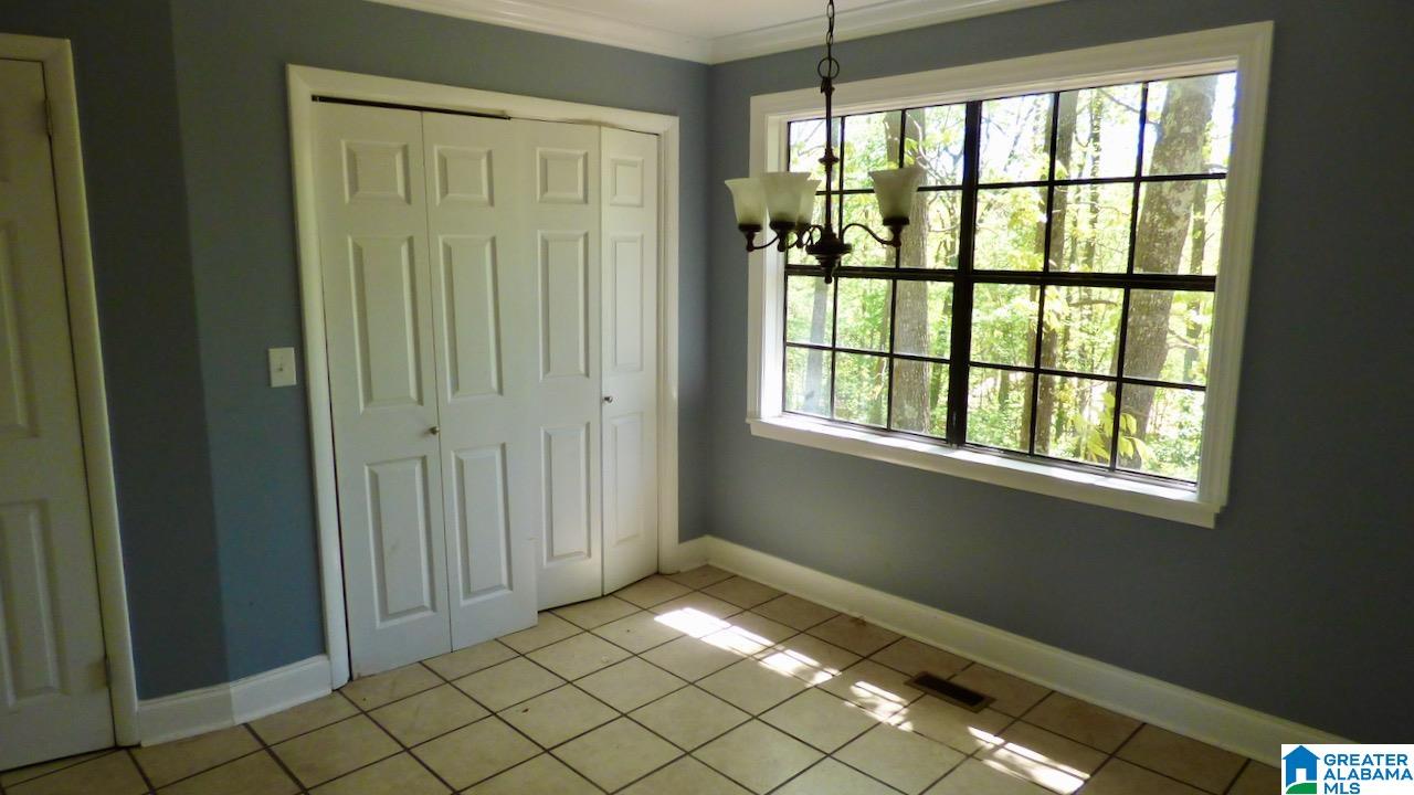 1865 Hamilton Road Pelham, AL 35124 - Photo 7 of 19