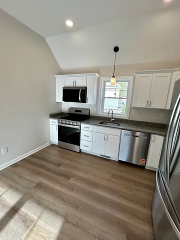 $3,199 | 265 Dunstable Road, Unit C, Tyngsborough, MA 01879