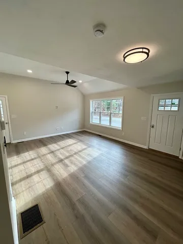 $3,199 | 265 Dunstable Road, Unit C, Tyngsborough, MA 01879