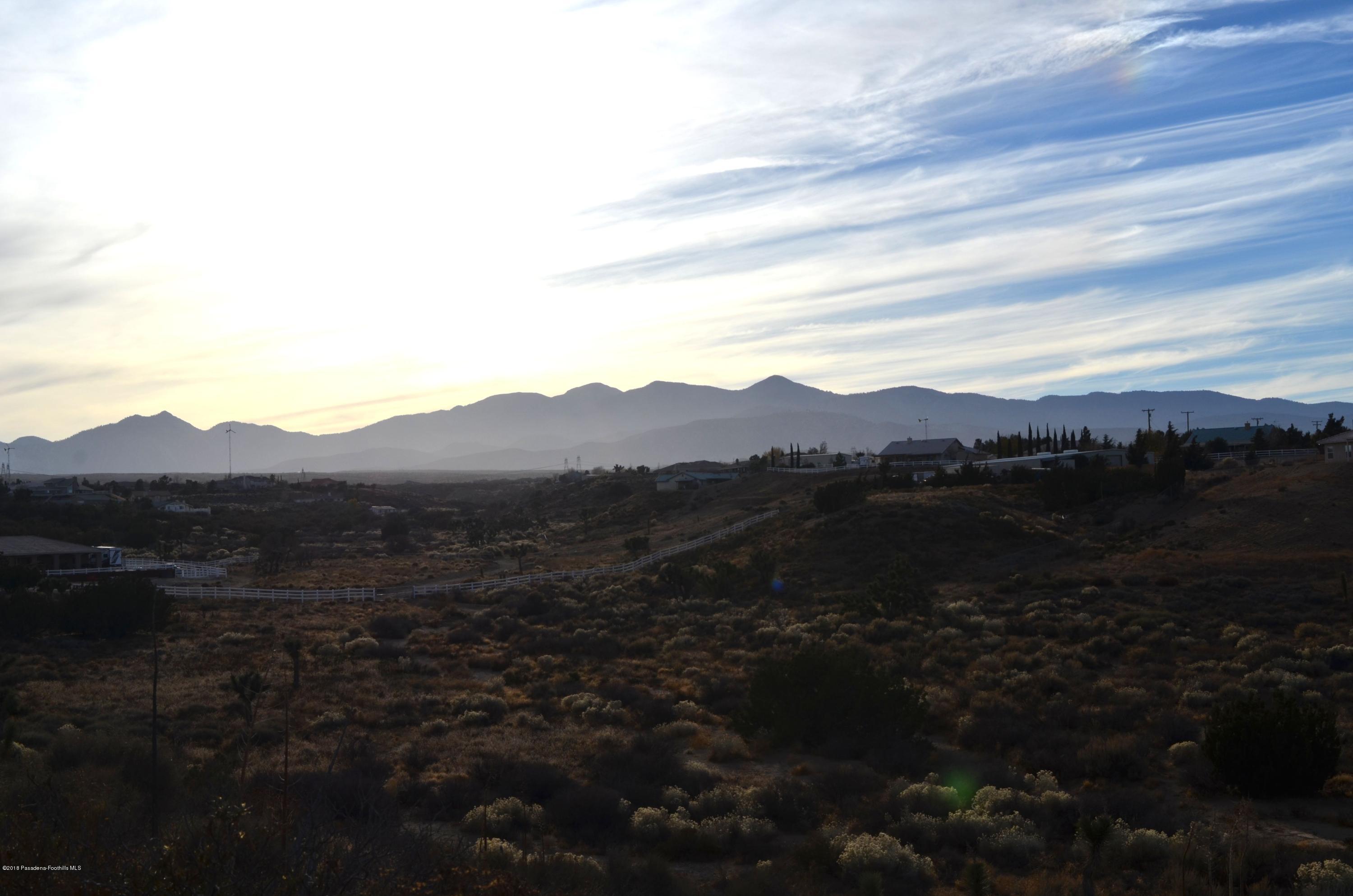 10050 Adobe Road Oak Hills, CA 92344 - Photo 20 of 20 DSC_3637