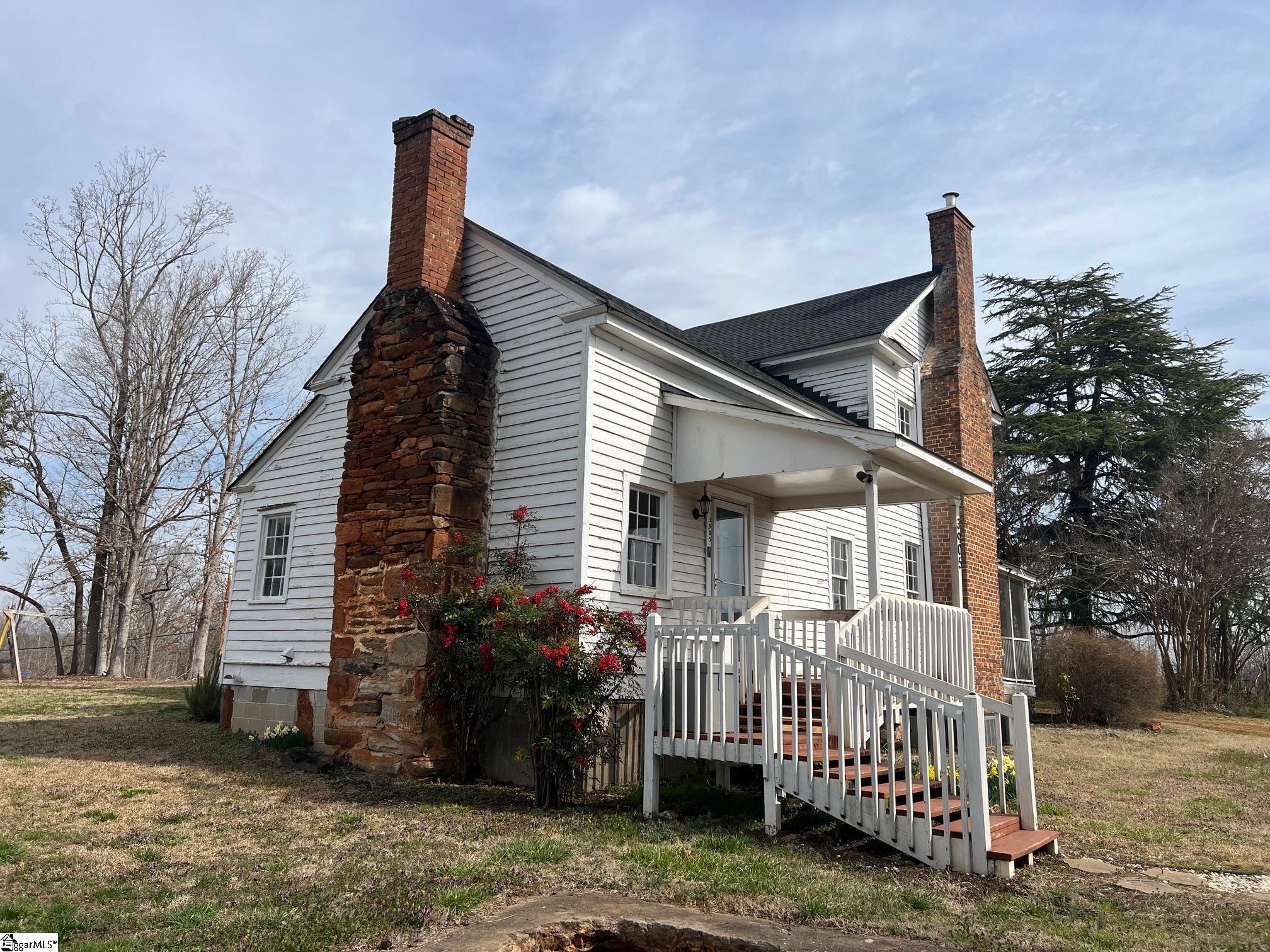 3905 North Highway 101 Greer, SC 29651 - Photo 2 of 15