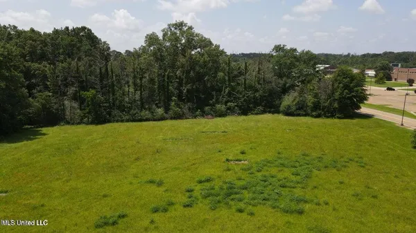$11,500,000 | 0 Colony Park Boulevard, Ridgeland, MS 39157