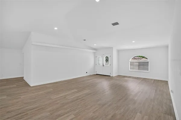 $410,000 | 1140 La Salle Street, Clearwater, FL 33755