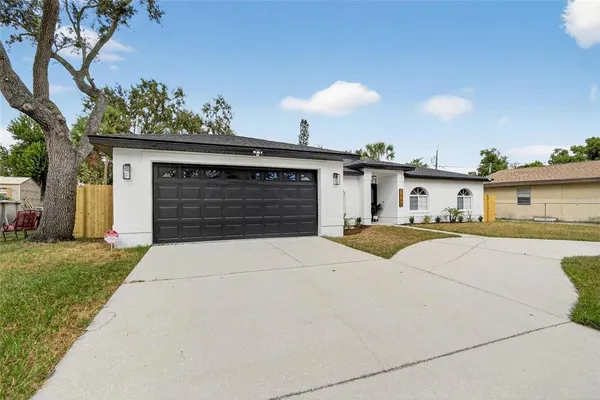 $410,000 | 1140 La Salle Street, Clearwater, FL 33755