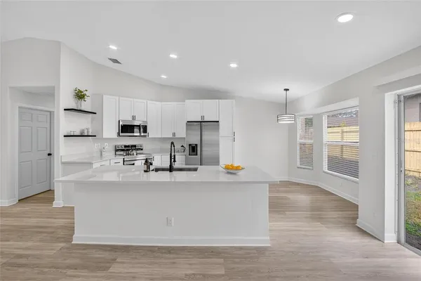 $410,000 | 1140 La Salle Street, Clearwater, FL 33755