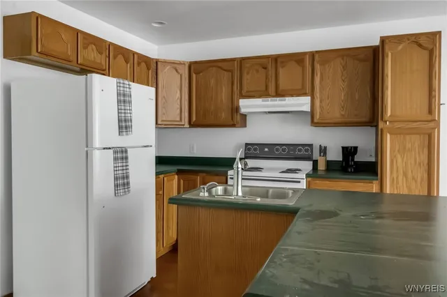 $326,000 | 9243-9247 Coffee Hill Road, West Sparta, NY 14437