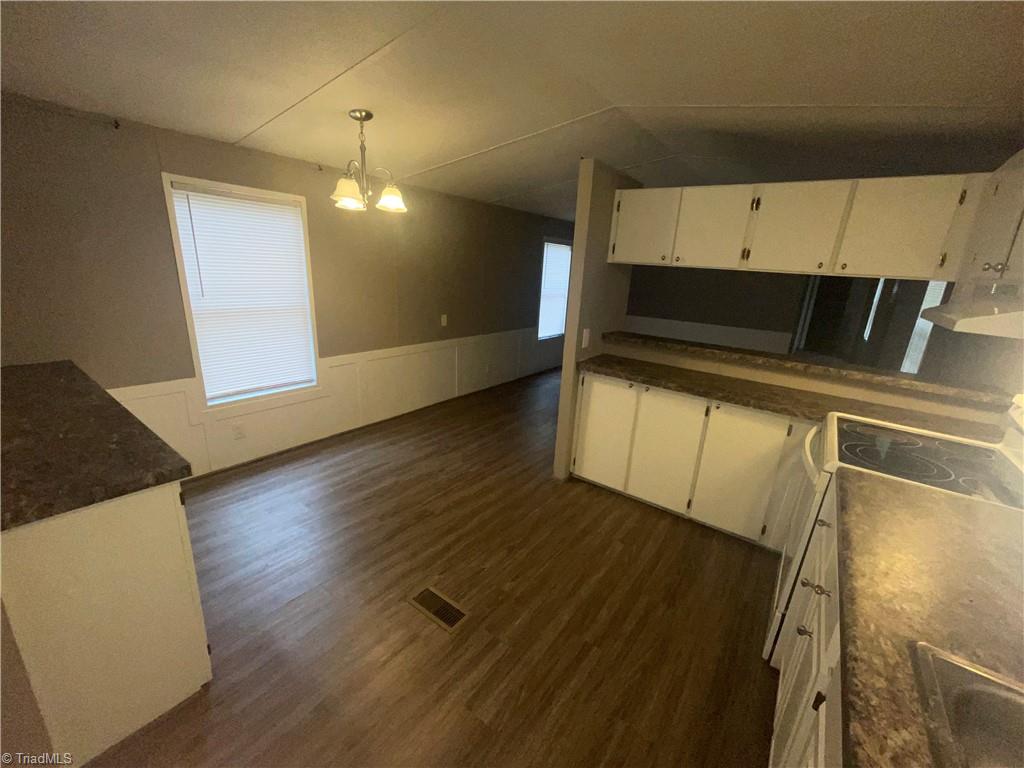 246 West Grove Road Lexington, NC 27295 - Photo 14 of 22 Kitchen