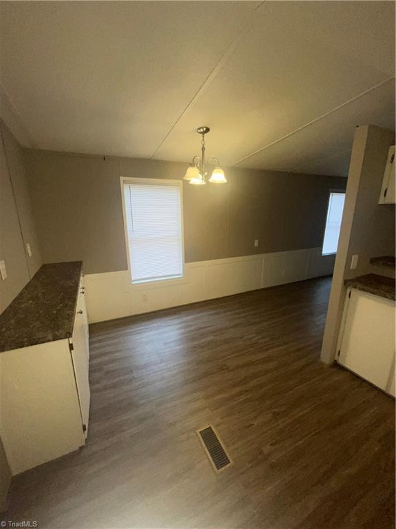 246 West Grove Road Lexington, NC 27295 - Photo 15 of 22 Kitchen/Dining