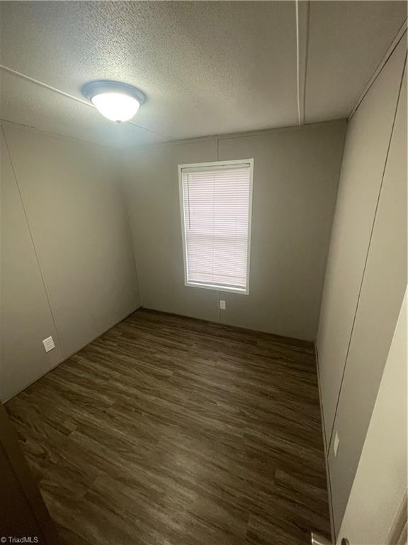 246 West Grove Road Lexington, NC 27295 - Photo 17 of 22 Second Bedroom
