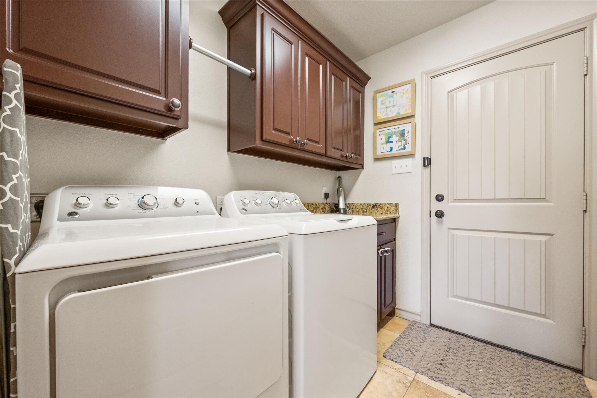 2516 Kent Street Lubbock, TX 79415 - Photo 21 of 24 IMG_9559