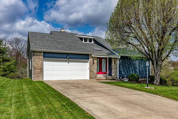 $329,000 | 19271 Hampton Drive, Lawrenceburg, IN 47025