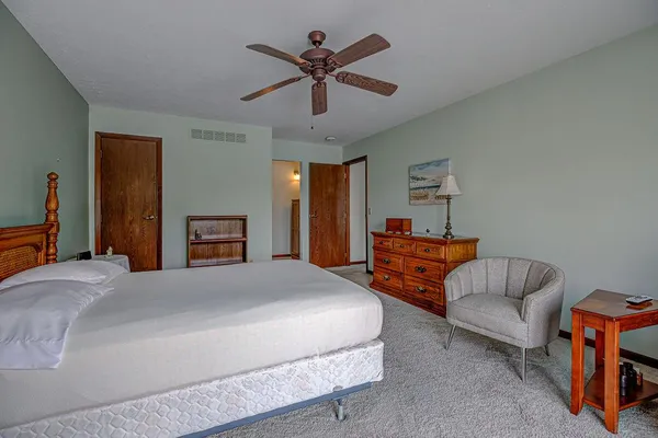 $329,000 | 19271 Hampton Drive, Lawrenceburg, IN 47025