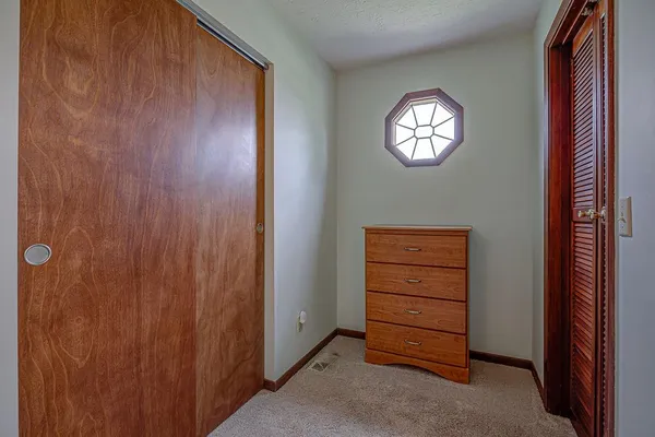 $329,000 | 19271 Hampton Drive, Lawrenceburg, IN 47025