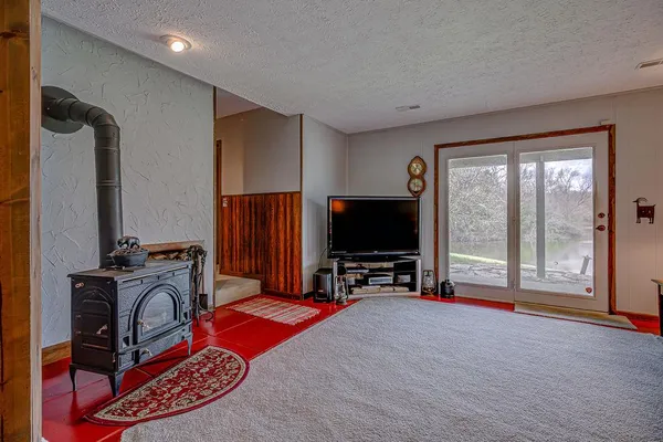 $329,000 | 19271 Hampton Drive, Lawrenceburg, IN 47025