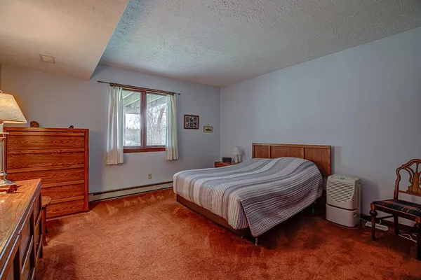 $329,000 | 19271 Hampton Drive, Lawrenceburg, IN 47025