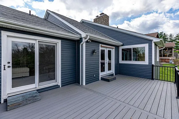 $329,000 | 19271 Hampton Drive, Lawrenceburg, IN 47025