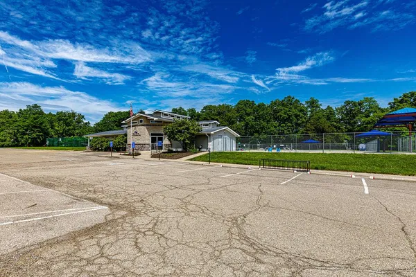 $329,000 | 19271 Hampton Drive, Lawrenceburg, IN 47025