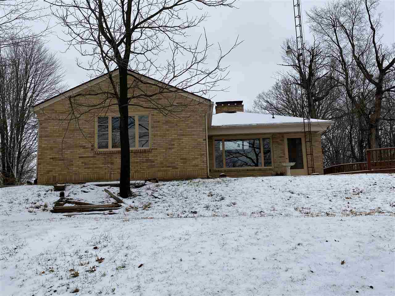 901 Raymond Road Owosso, MI 48867 - Photo 4 of 71 50003460-3.JPG