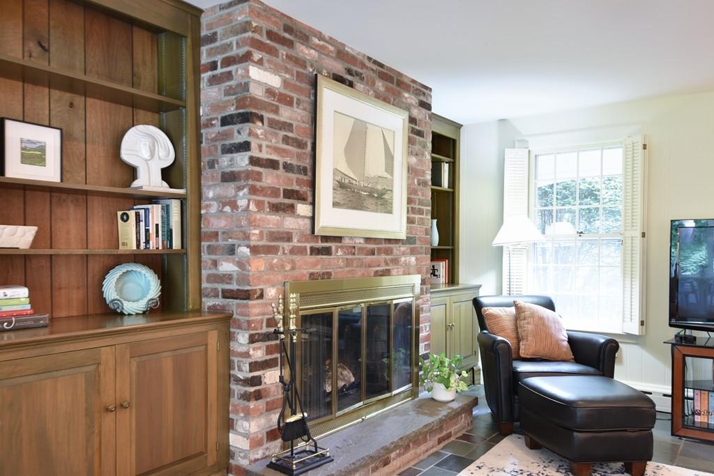 9 Lantern Road Framingham, MA 01702 - Photo 15 of 33 Gallery Image 15