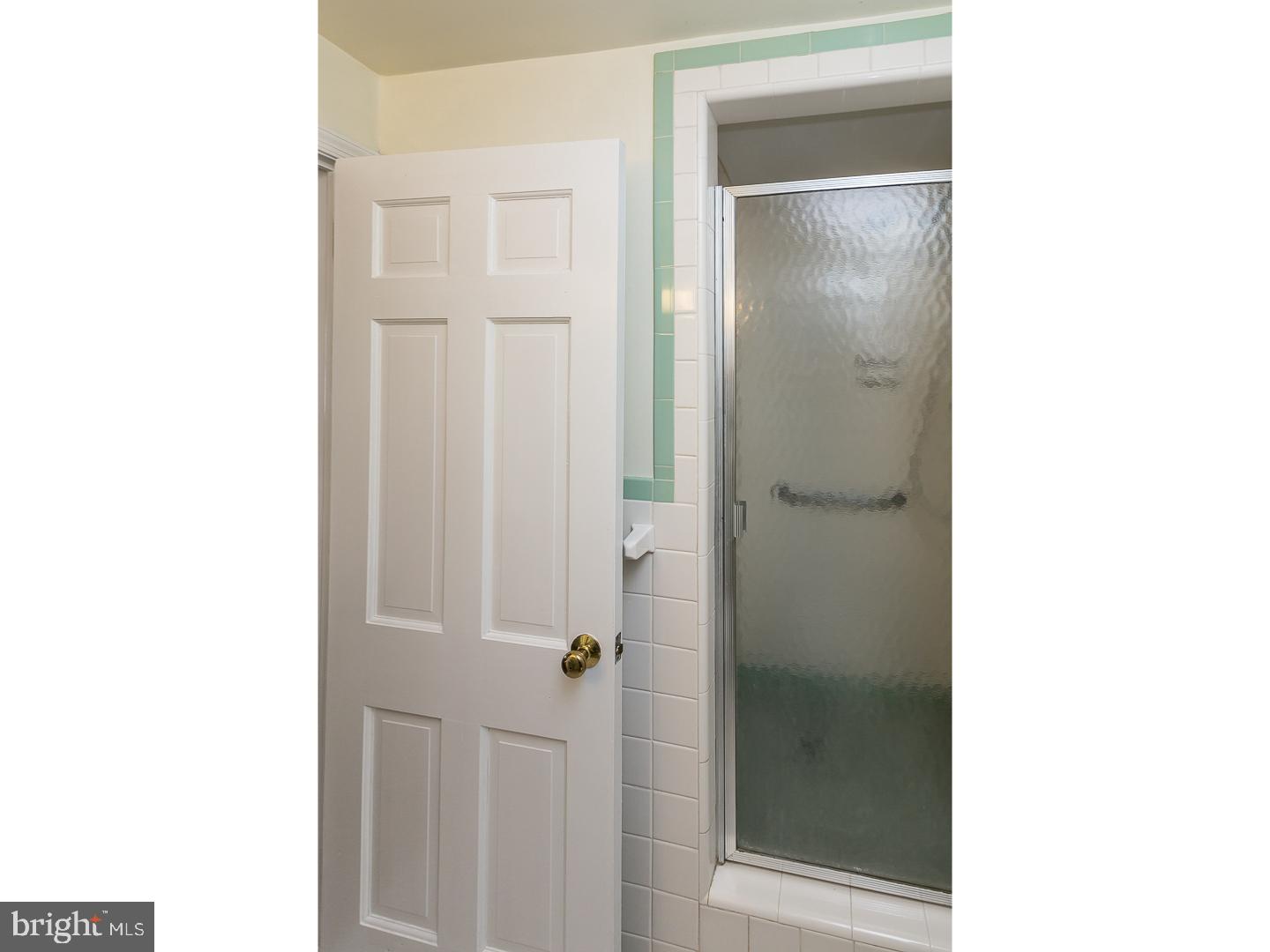 321 Harrington Road Havertown, PA 19083 - Photo 14 of 21 Master Bathroom